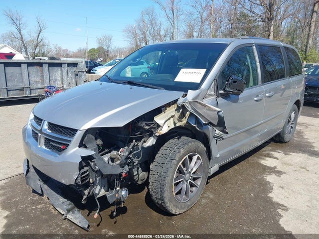 2017 Dodge Grand Caravan Sxt მანქანა იყიდება აუქციონზე, vin: 2C4RDGCGXHR546741, აუქციონის ნომერი: 44688926
