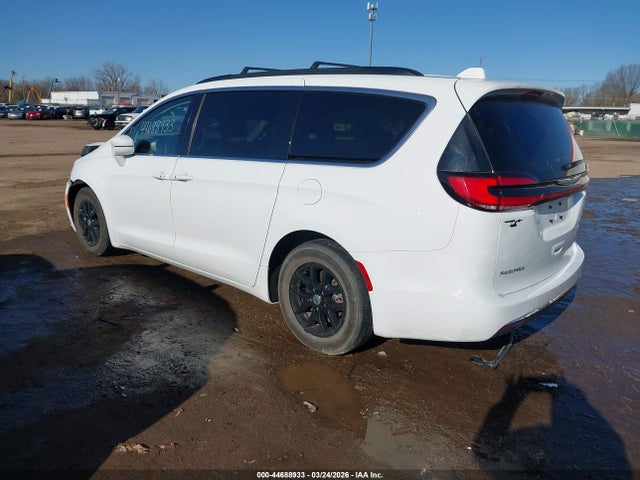 Продаж на аукціоні авто 2022 Chrysler Pacifica Touring L, vin: 2C4RC1BG5NR170690, номер лоту: 44688933