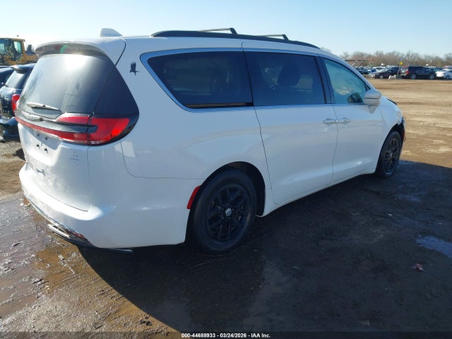 Продаж на аукціоні авто 2022 Chrysler Pacifica Touring L, vin: 2C4RC1BG5NR170690, номер лоту: 44688933