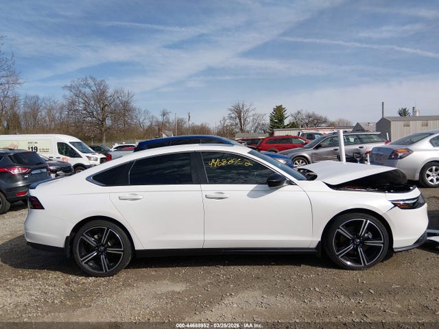 2024 Honda Accord Hybrid Sport მანქანა იყიდება აუქციონზე, vin: 1HGCY2F5XRA075205, აუქციონის ნომერი: 44688952