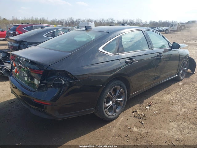 Продажа на аукционе авто 2023 Honda Accord Ex, vin: 1HGCY1F38PA011122, номер лота: 44688953