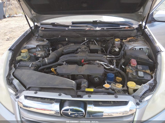 44688961 :رقم المزاد ، 4S4BRCLC0E3321981 vin ، 2014 Subaru Outback 2.5i Limited مزاد بيع