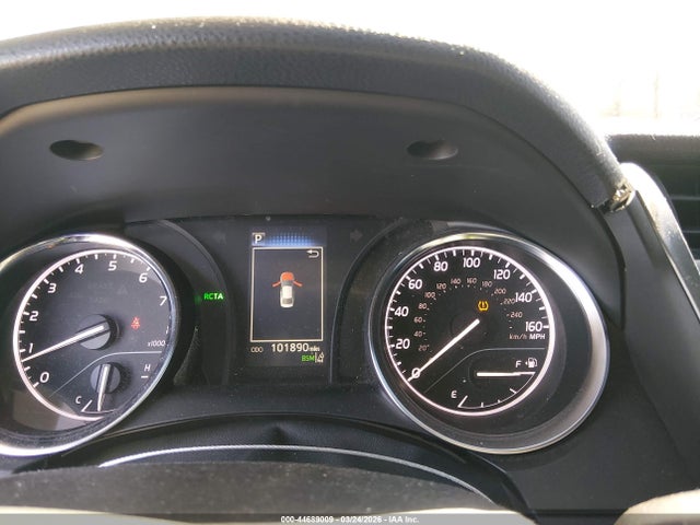 Продаж на аукціоні авто 2018 Toyota Camry Le, vin: 4T1B11HK1JU506427, номер лоту: 44689009