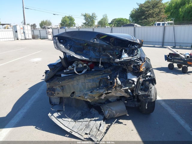 44689013 :رقم المزاد ، 19UDE2F7XKA011735 vin ، 2019 Acura Ilx Premium Package/technology Package مزاد بيع