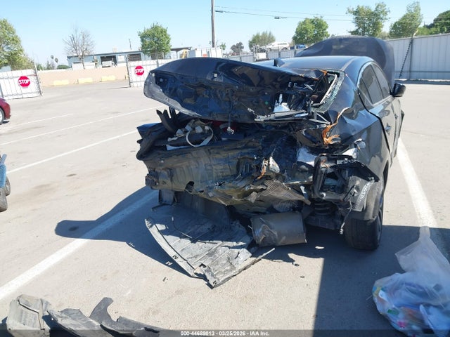 44689013 :رقم المزاد ، 19UDE2F7XKA011735 vin ، 2019 Acura Ilx Premium Package/technology Package مزاد بيع