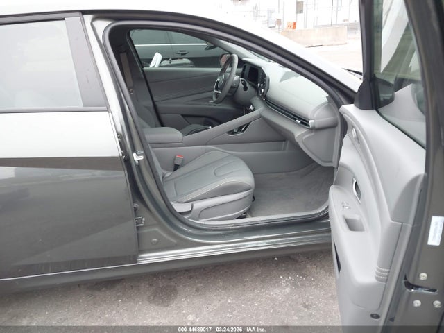 2025 Hyundai Elantra Sel Sport მანქანა იყიდება აუქციონზე, vin: KMHLM4DG6SU056211, აუქციონის ნომერი: 44689017