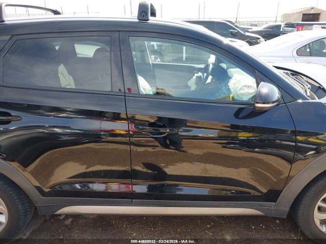 Aukcja sprzedaży 2017 Hyundai Tucson Eco, vin: KM8J3CA21HU288253, numer aukcji: 44689032