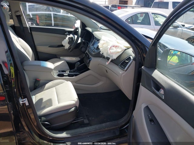 Aukcja sprzedaży 2017 Hyundai Tucson Eco, vin: KM8J3CA21HU288253, numer aukcji: 44689032