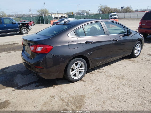 1G1BE5SM7H7207634 Chevrolet Cruze Lt Auto