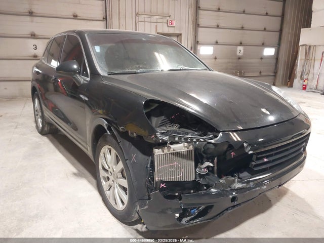 2015 PORSCHE CAYENNE WP1AB2A20FLA59064