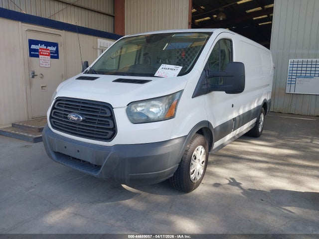 1FTYE1YM5HKA37790 Ford Transit-150