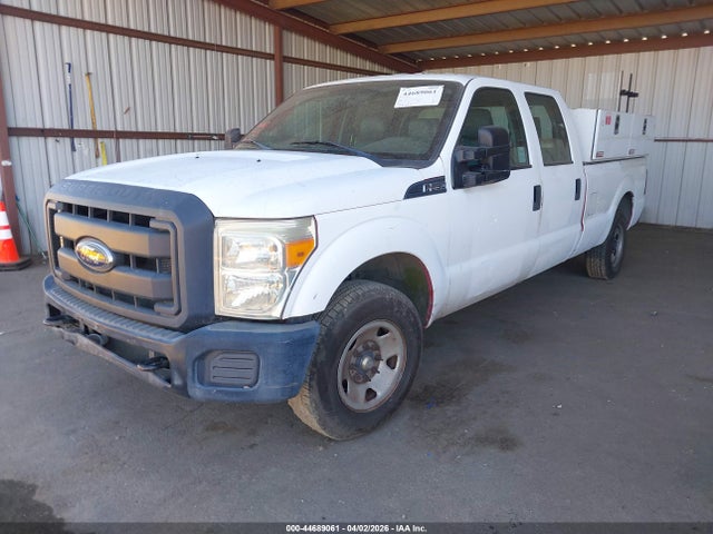 Ford F-250 Xl 2015 1FT7W2A63FEB64043 Image 2