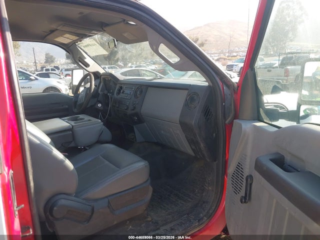 2011 FORD F-250 1FD7X2A62BEC97492 Photo 4