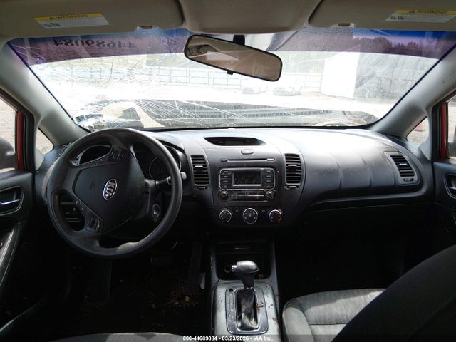 Auction sale of the 2016 Kia Forte Lx, vin: KNAFK4A6XG5585565, lot number: 44689084