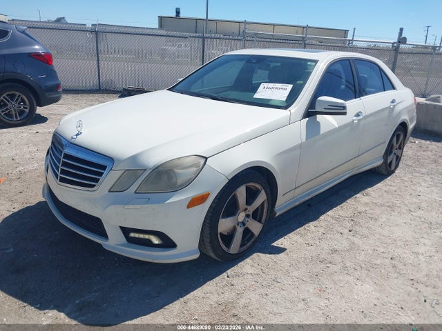 2010 MERCEDES-BENZ E 350 WDDHF5GB8AA091266 Photo 1