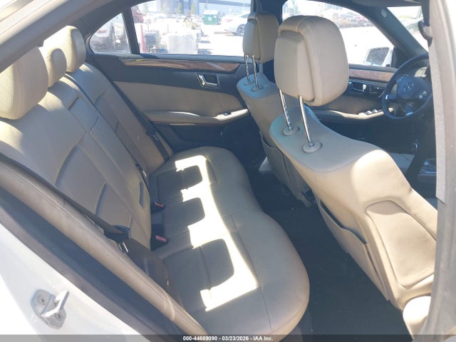 2010 MERCEDES-BENZ E 350 WDDHF5GB8AA091266 Photo 7