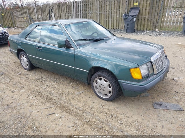 1992 MERCEDES-BENZ 300 WDBEA51E0NB596148
