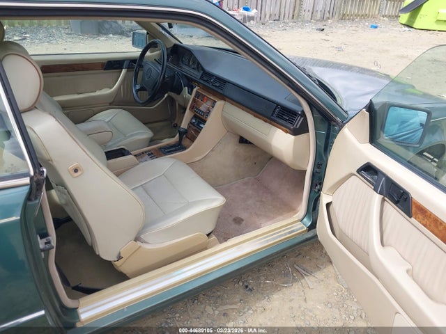 1992 MERCEDES-BENZ 300 WDBEA51E0NB596148 Photo 4