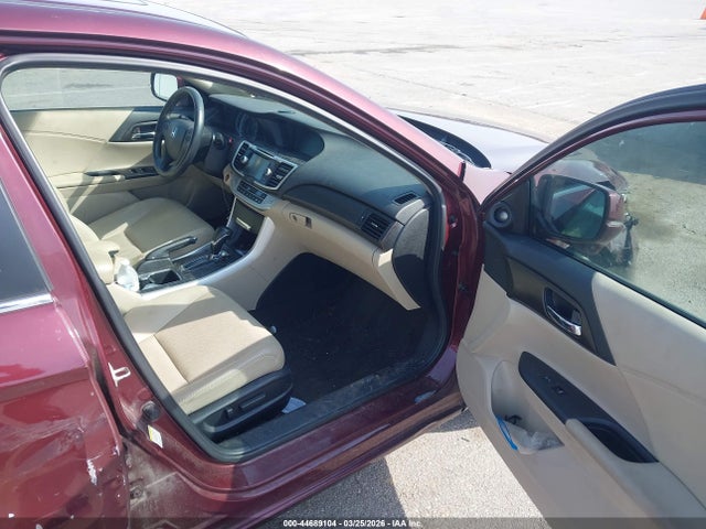 44689104 :رقم المزاد ، 1HGCR2F85EA135912 vin ، 2014 Honda Accord Ex-l مزاد بيع