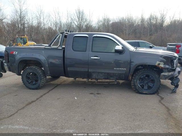 44689124 :رقم المزاد ، 1GTR2VE35BZ226938 vin ، 2011 Gmc Sierra 1500 Sle مزاد بيع