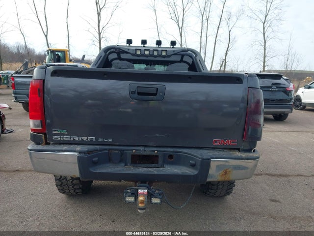 44689124 :رقم المزاد ، 1GTR2VE35BZ226938 vin ، 2011 Gmc Sierra 1500 Sle مزاد بيع