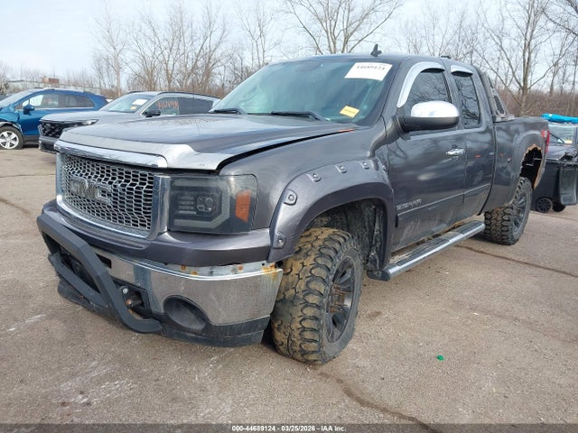 2011 GMC SIERRA 1500 1GTR2VE35BZ226938 Photo 1