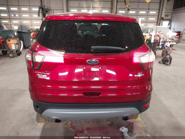 1FMCU9GD2HUC93639 Ford ESCAPE SE