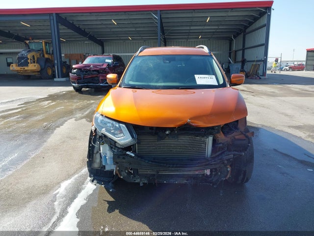 44689146 :رقم المزاد ، 5N1AT2MV7LC722903 vin ، 2020 Nissan Rogue Sv Intelligent Awd مزاد بيع