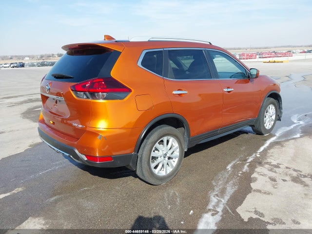 44689146 :رقم المزاد ، 5N1AT2MV7LC722903 vin ، 2020 Nissan Rogue Sv Intelligent Awd مزاد بيع