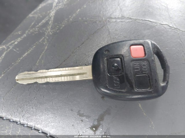 Продажа на аукционе авто 2000 Toyota Land Cruiser, vin: JT3HT05J7Y0118364, номер лота: 44689168