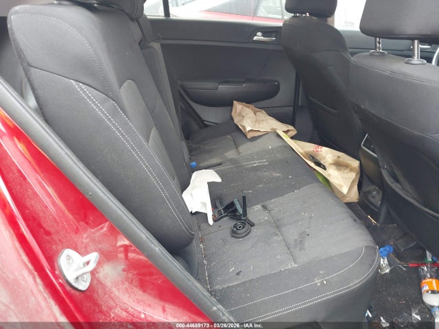 KNDPMCAC5H7164439 KIA Sportage Lx