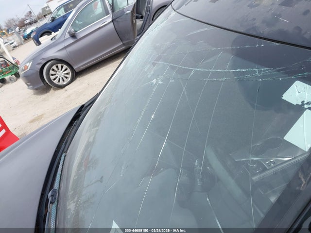 44689180 :رقم المزاد ، JN1AV7AR6EM703472 vin ، 2014 Infiniti Q50 Hybrid Sport مزاد بيع