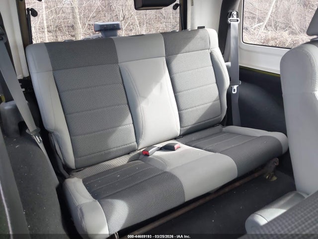 44689193 :رقم المزاد ، 1J4FA24147L226003 vin ، 2007 Jeep Wrangler X مزاد بيع