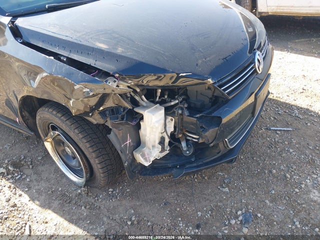 Aukcja sprzedaży 2013 Volkswagen Jetta 2.5l Se, vin: 3VWDX7AJ8DM281588, numer aukcji: 44689215