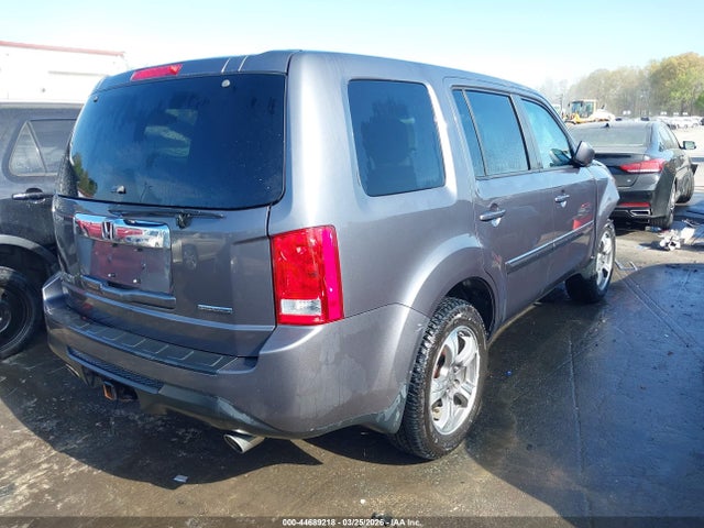 Продажа на аукционе авто 2015 Honda Pilot Se, vin: 5FNYF3H30FB035021, номер лота: 44689218