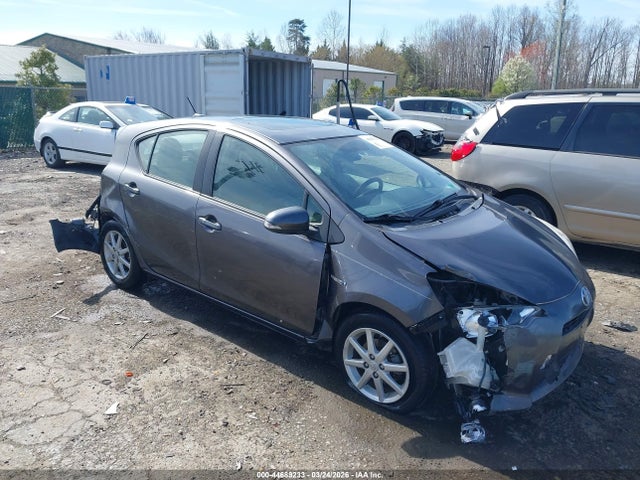2013 TOYOTA PRIUS C JTDKDTB33D1049117
