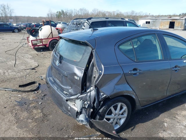 2013 TOYOTA PRIUS C JTDKDTB33D1049117 Photo 5