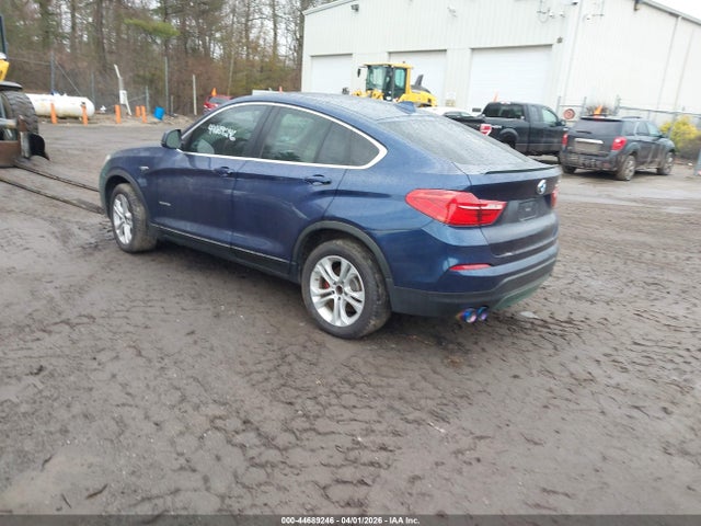 2015 BMW X4 5UXXW3C56F0F89457 Photo 2