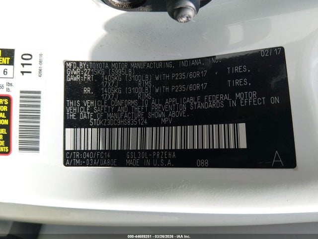44689251 :رقم المزاد ، 5TDKZ3DC9HS835124 vin ، 2017 Toyota Sienna Le 8 Passenger مزاد بيع