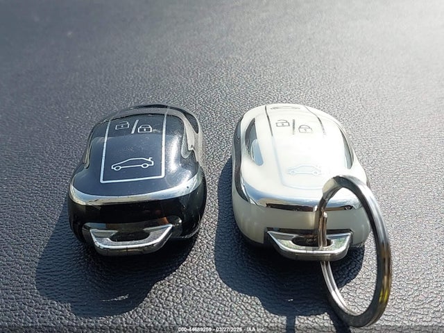 2013 Tesla Model S მანქანა იყიდება აუქციონზე, vin: 5YJSA1DN2DFP26998, აუქციონის ნომერი: 44689259