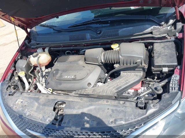 Продажа на аукционе авто 2018 Chrysler Pacifica Touring L Plus, vin: 2C4RC1EG8JR109260, номер лота: 44689270