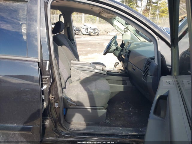 1N6AA0ECXEN513039 Nissan TITAN SV