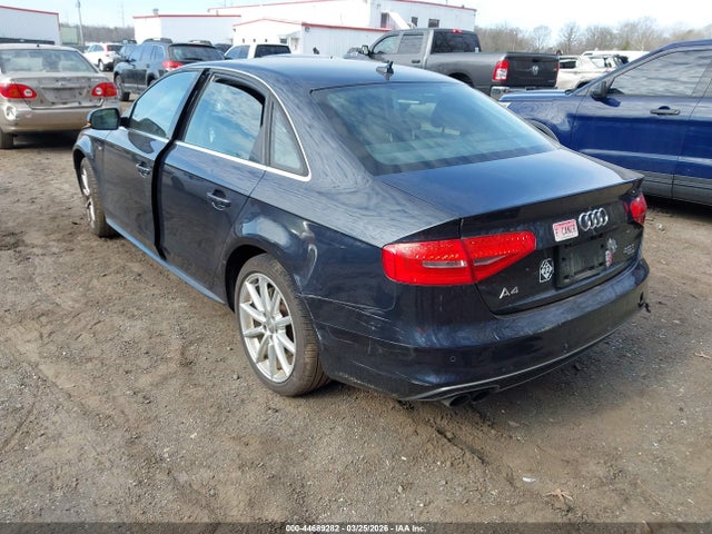 2014 AUDI A4 WAUFFAFLXEN012356 Photo 2