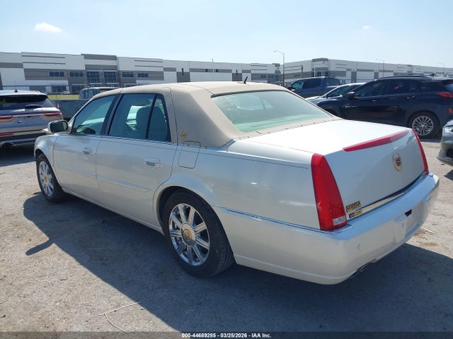 2008 CADILLAC DTS 1G6KD57Y28U180708 Photo 2