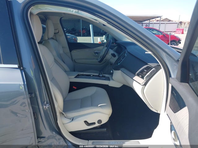 Aukcja sprzedaży 2023 Volvo Xc90 B6 Plus 7-seater, vin: YV4062PN3P1922629, numer aukcji: 44689301