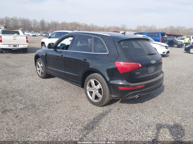 2012 AUDI Q5 WA1DKAFP4CA021352 Photo 2