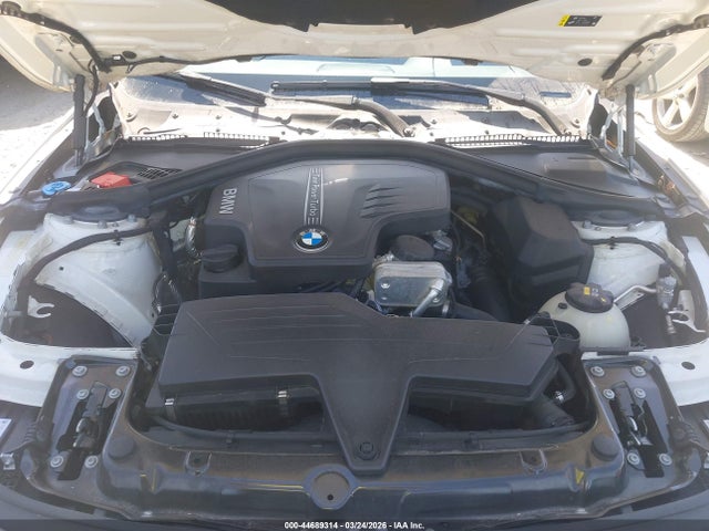 Продаж на аукціоні авто 2018 Bmw 320i, vin: WBA8A9C54JK623149, номер лоту: 44689314