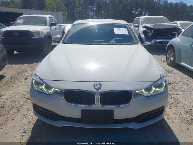 Продаж на аукціоні авто 2018 Bmw 320i, vin: WBA8A9C54JK623149, номер лоту: 44689314