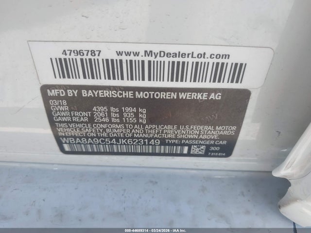 Продаж на аукціоні авто 2018 Bmw 320i, vin: WBA8A9C54JK623149, номер лоту: 44689314