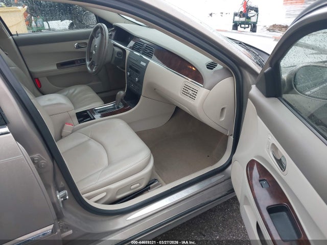 2007 Buick Lacrosse Cxl მანქანა იყიდება აუქციონზე, vin: 2G4WD582X71197061, აუქციონის ნომერი: 44689321